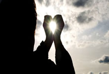 好消息，图片报：此前脚部受伤的拜仁门将乌尔比希已恢复合练.